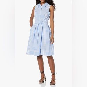 Tommy Hilfiger Dress 
51% VISCOSE, 48% POLYESTER, 1% ELASTANE